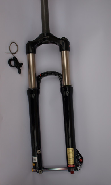 Вилка SR Suntour SF15 XCR AIR DS RL R 15QLC32 120 27.5", черный (1200115) Вилка SR Suntour SF15 XCR AIR DS RL R 15QLC32 120 27.5", черный (1200115)