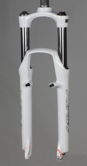 Вилка SR Suntour SF13 XCM P RL 120 26