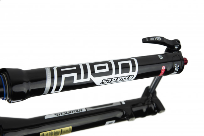 Вилка SR Suntour SF17 Aion DS LO R CTS 15QLC32 160 27.5", черный (1200140) Вилка SR Suntour SF17 Aion DS LO R CTS 15QLC32 160 27.5", черный (1200140)