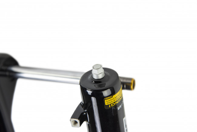 Вилка SR Suntour SF20 Durolux36 Boost RC PCS 15QLC32 110 180 27.5", черный (SS100412) Вилка SR Suntour SF20 Durolux36 Boost RC PCS 15QLC32 110 180 27.5", черный (SS100412)