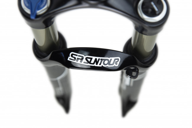 Вилка SR Suntour SF16 Raidon XC DS LO R 100 26", черный (SS100414) Вилка SR Suntour SF16 Raidon XC DS LO R 100 26", черный (SS100414)