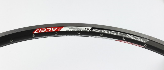 Обод Alex Rims ACE17 AV 36H 24", черный (AR100102) Обод Alex Rims ACE17 AV 36H 24", черный (AR100102)