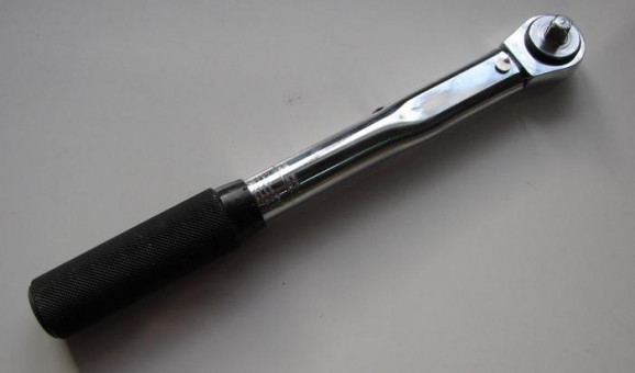 Ключ динамометрический SR Suntour ZFC161 LS T11O, серебристый-черный